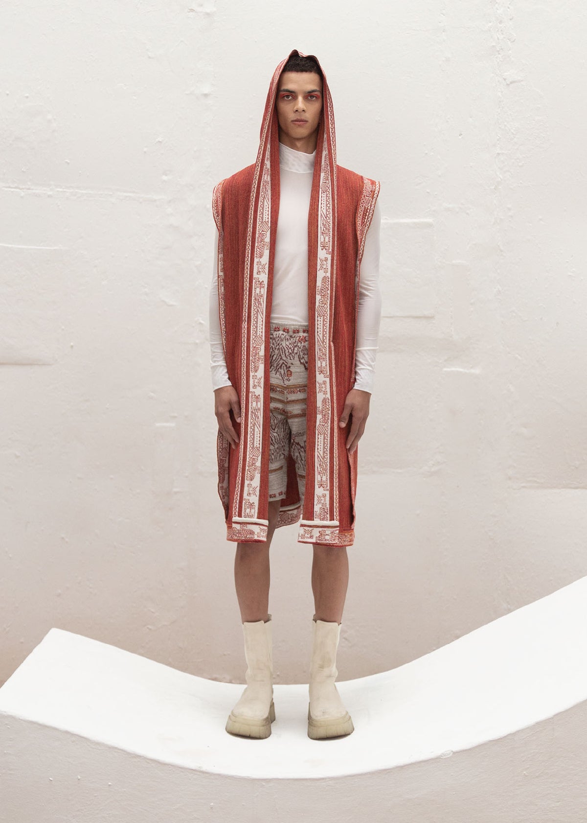 KAN vest in Terracota - Who Cares Why Not