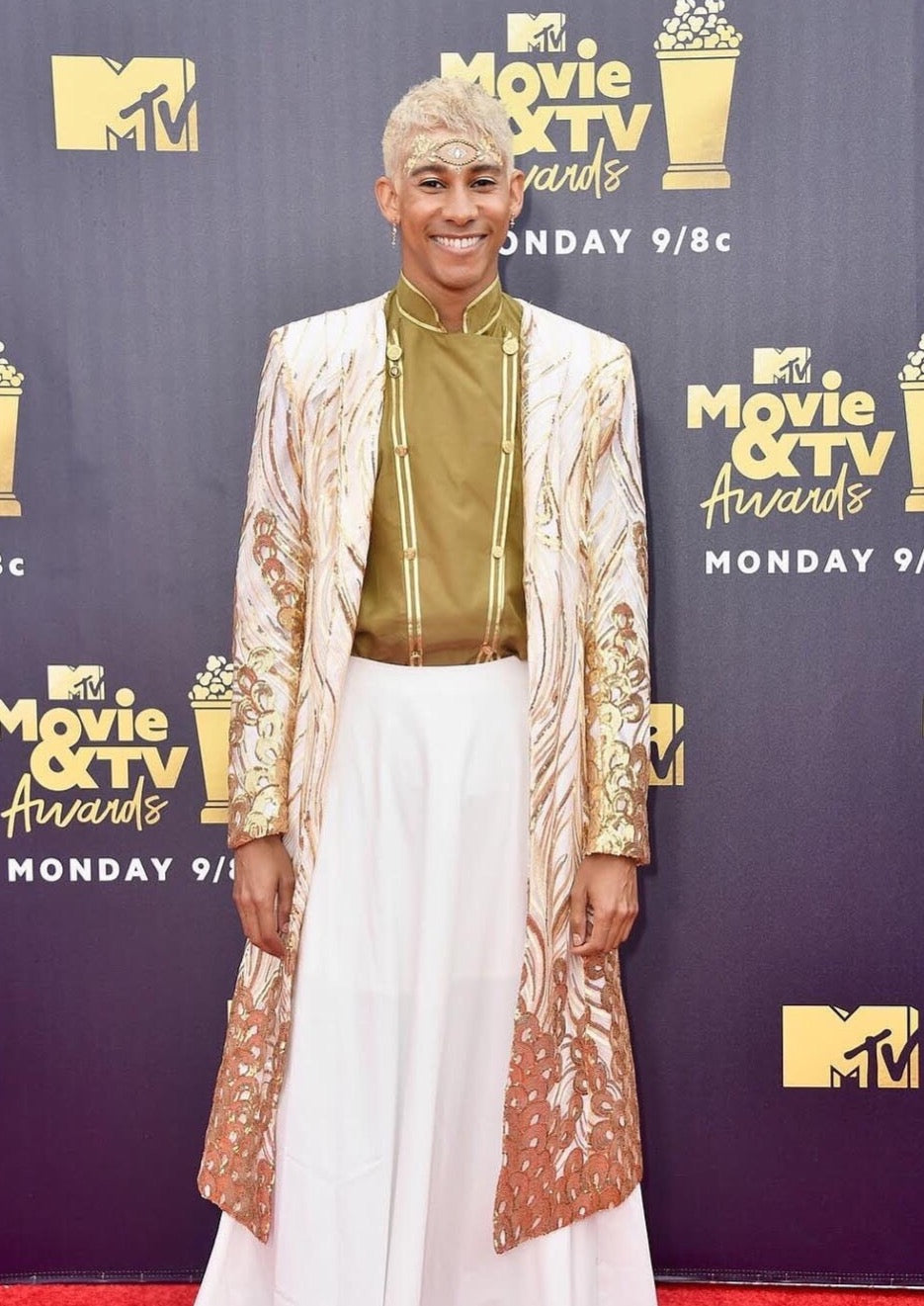 KEIYNAN Long Coat - Who Cares Why Not