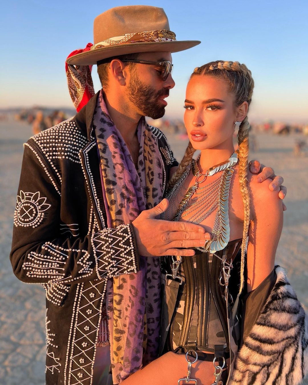 PEARL Trench Coat - Who Cares Why Not