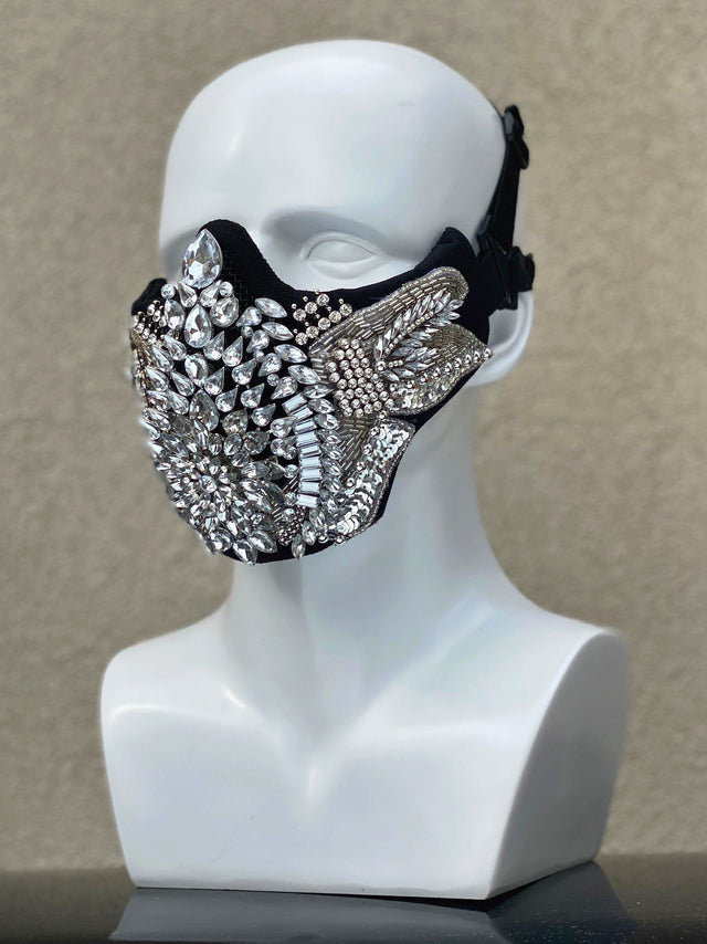 'CALYX' face mask - Who Cares Why Not