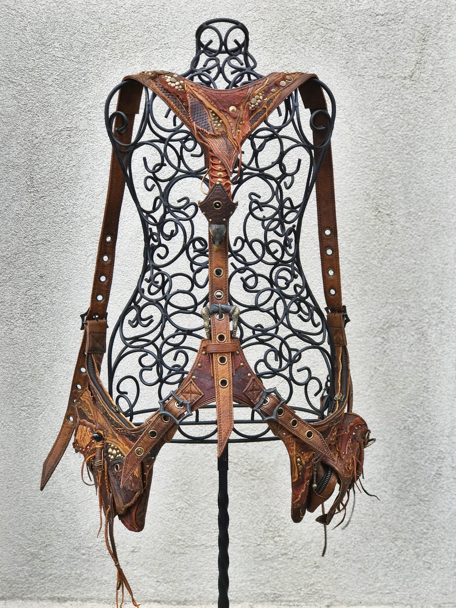 'FALCO' holster - Who Cares Why Not