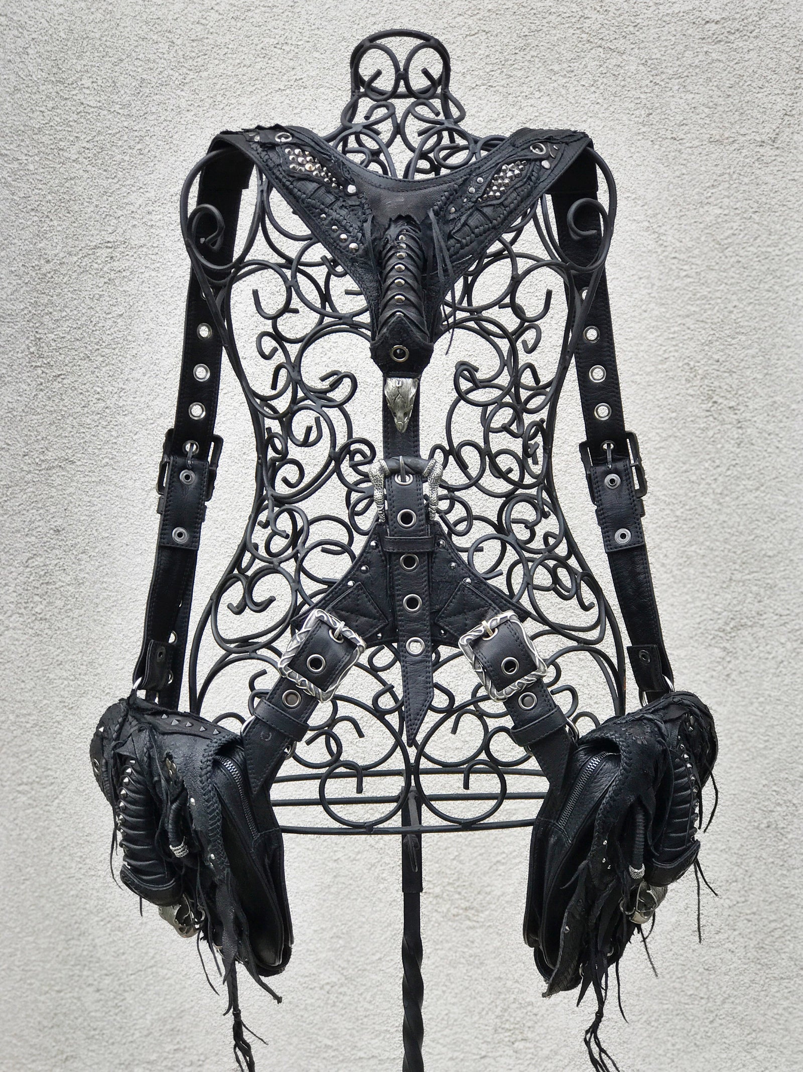 'AGUILA' holster - Who Cares Why Not