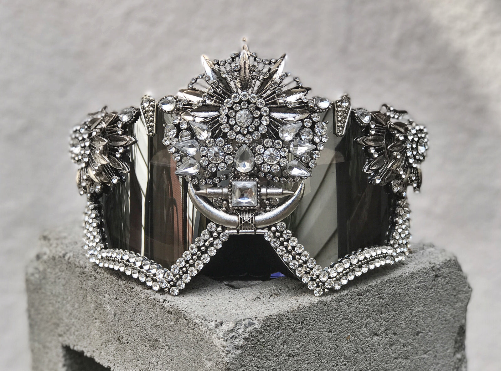 Tantra in Silver/Crystal - Who Cares Why Not